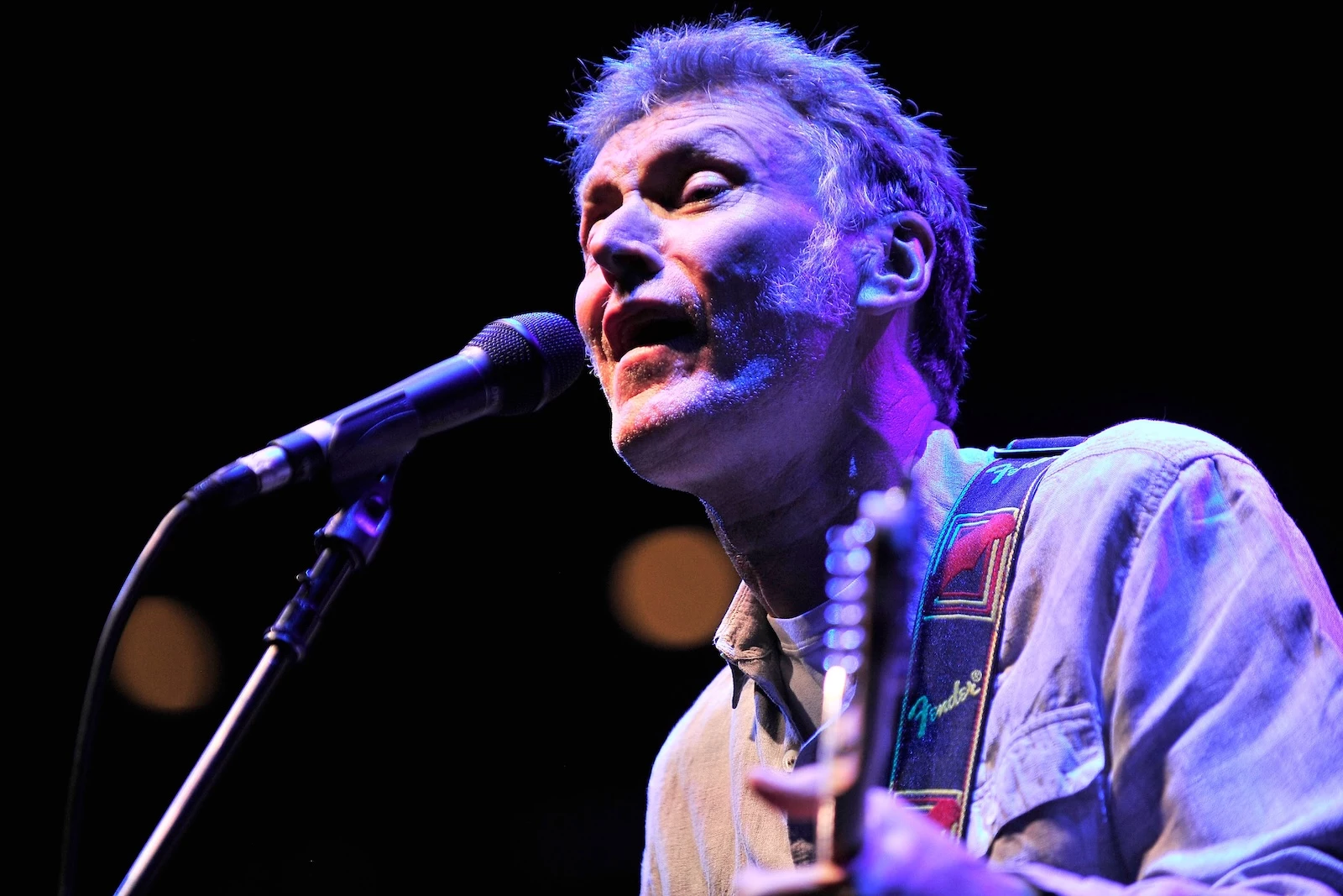 Steve Winwood playing live